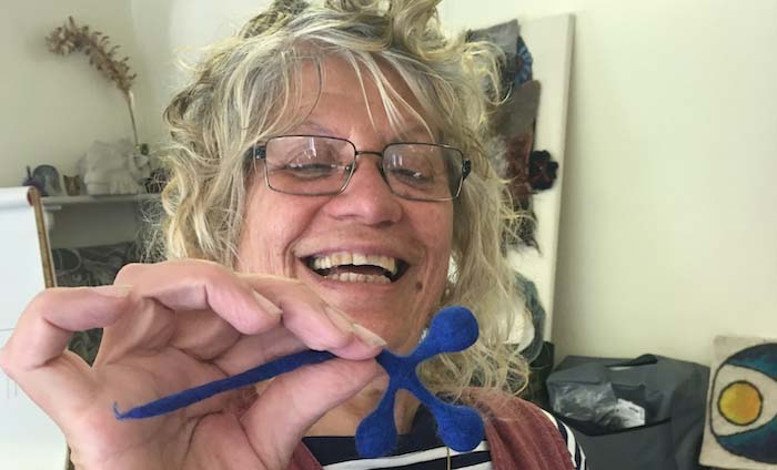 Basma Ashworth connecting multiple balls to a singular skin, Felt in the Factory workshop, Herefordshire, UK, 2016